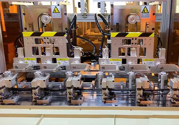 高速內(nèi)繞線機(jī)