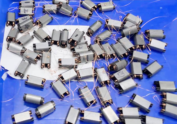 電動牙刷繞線機